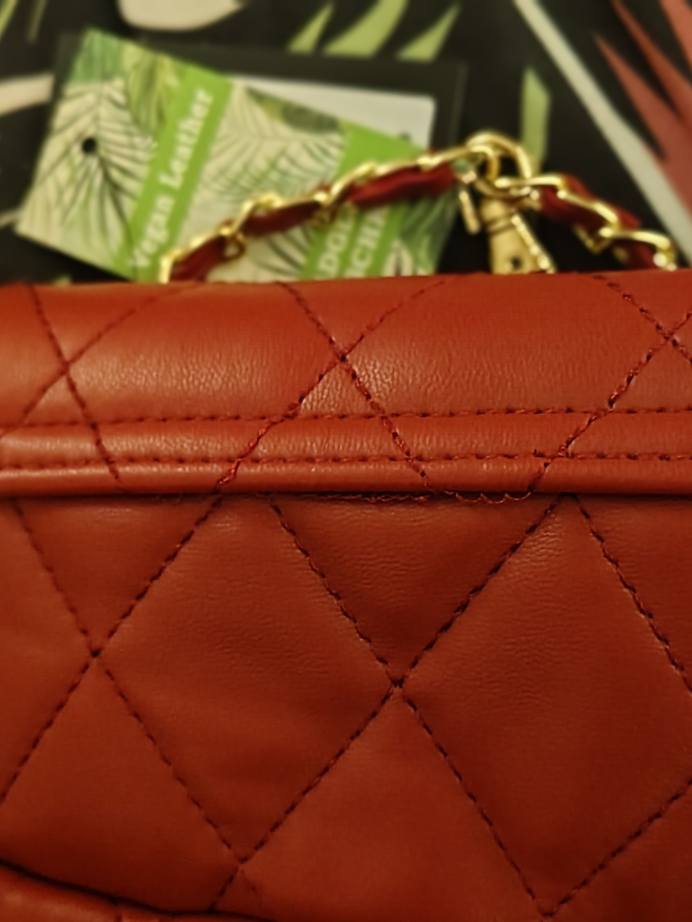Quilted Red Women’s Shoulder Bag with Gold Chain